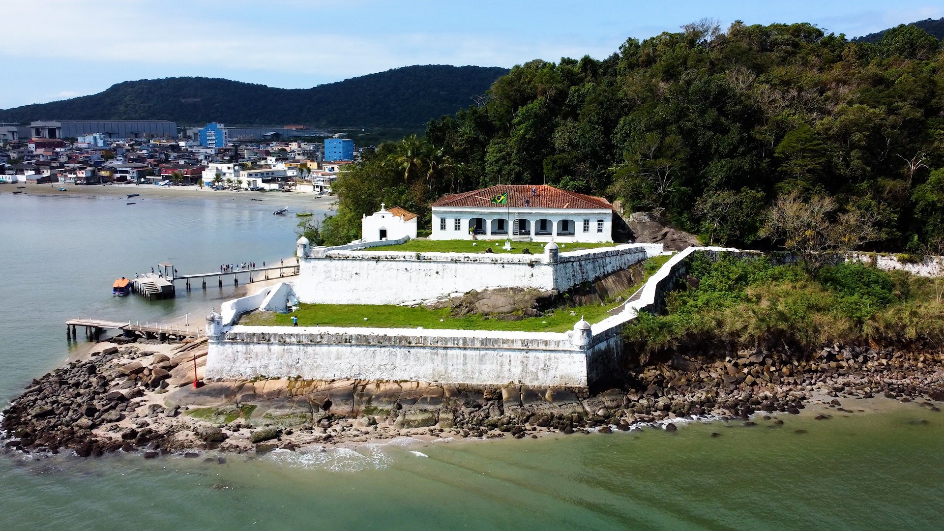 Foto de Visita Técnica – Fortaleza de Santo Amaro da Barra Grande e Praia do Góis (Guarujá)